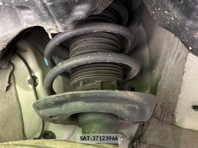 Toyota YARIS CROSS 2023-07 6916064-19