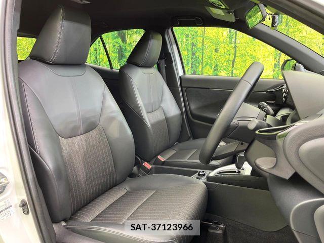 Toyota YARIS CROSS 2023-07 6916064-7