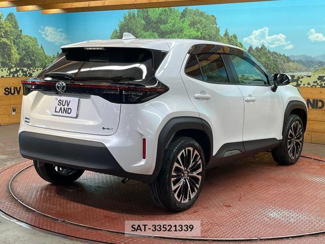 Toyota YARIS CROSS 2024-11 6916044-16