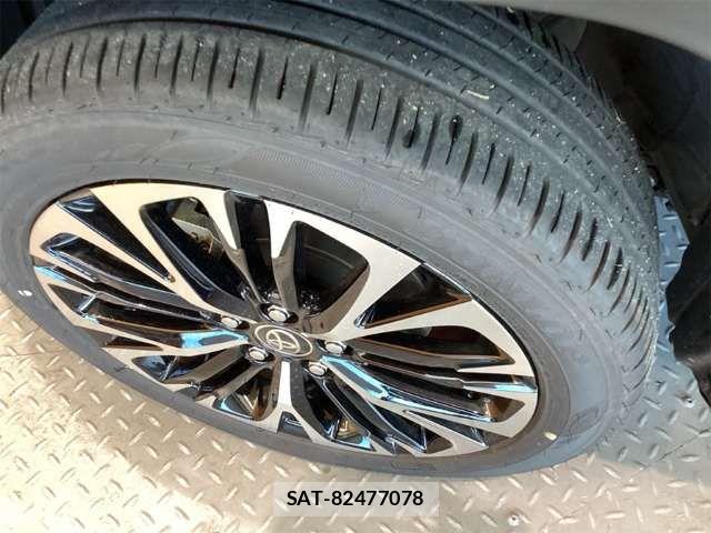 Toyota YARIS CROSS 2025-07 6916062-18