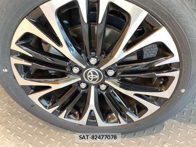 Toyota YARIS CROSS 2025-07 6916062-19