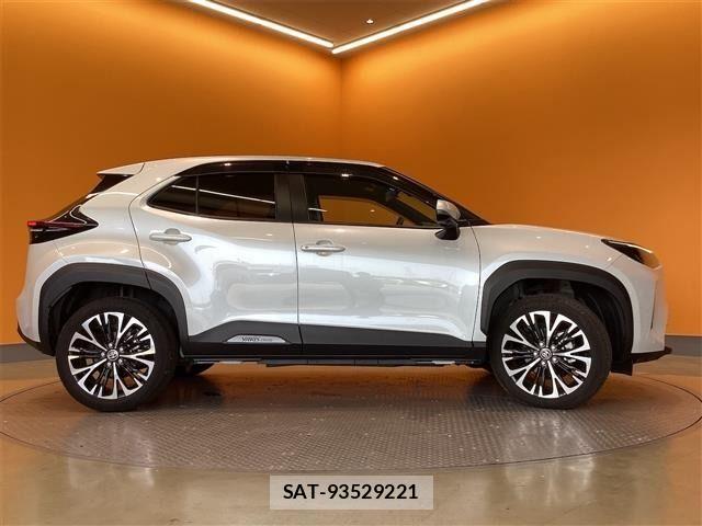Toyota YARIS CROSS 2024-02 6916046-10