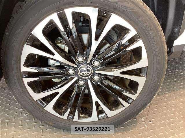 Toyota YARIS CROSS 2024-02 6916046-15