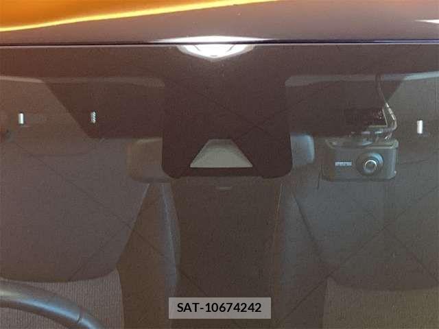 Toyota YARIS CROSS 2022-07 6916066-18