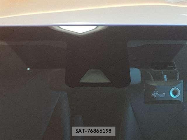 Toyota YARIS CROSS 2020-12 6916082-18
