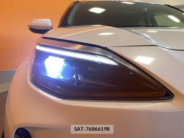 Toyota YARIS CROSS 2020-12 6916082-19
