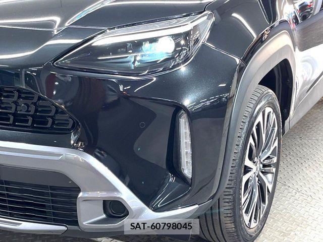 Toyota YARIS CROSS 2023-08 6916065-11