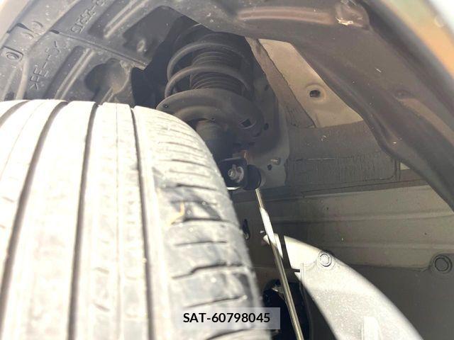 Toyota YARIS CROSS 2023-08 6916065-19