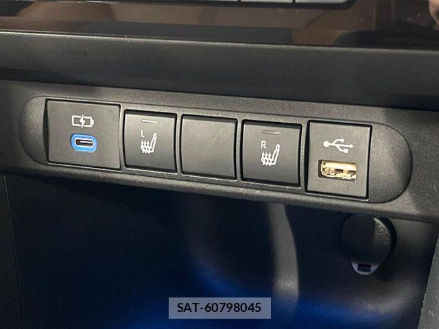 Toyota YARIS CROSS 2023-08 6916065-6