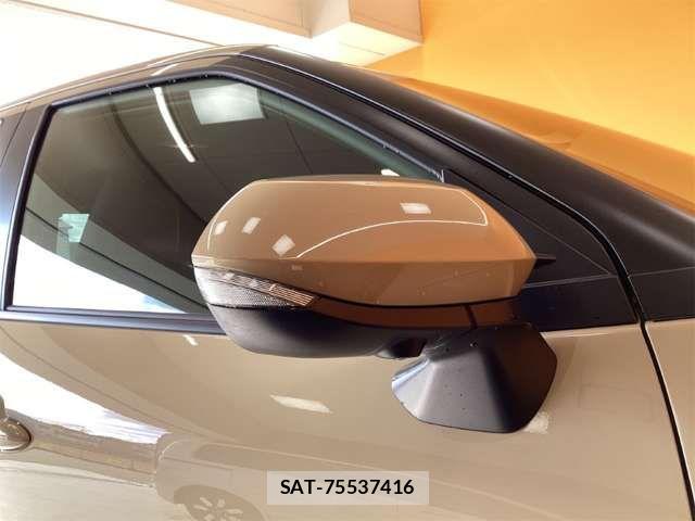 Toyota YARIS CROSS 2025-07 6916049-16