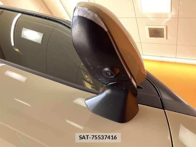 Toyota YARIS CROSS 2025-07 6916049-17