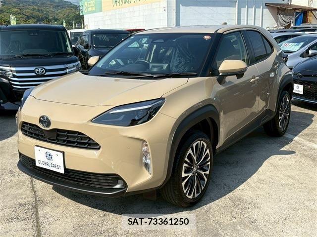 Toyota YARIS CROSS 2025-10 6916079-10