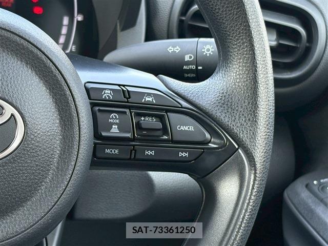 Toyota YARIS CROSS 2025-10 6916079-27