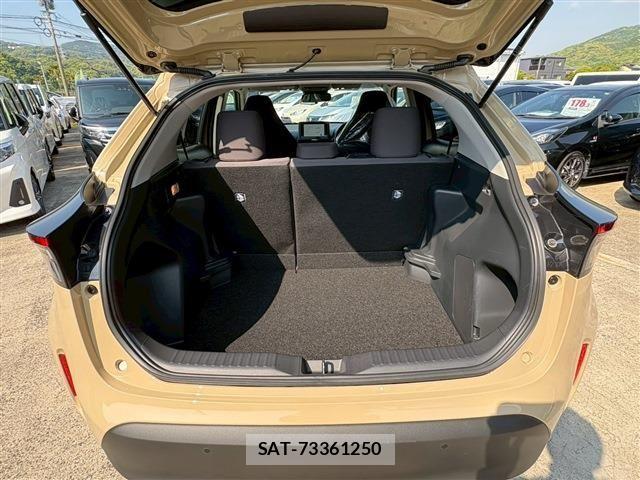 Toyota YARIS CROSS 2025-10 6916079-6