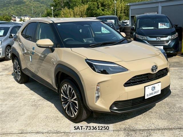 Toyota YARIS CROSS 2025-10 6916079-8