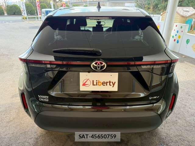 Toyota YARIS CROSS 2024-02 6916068-14