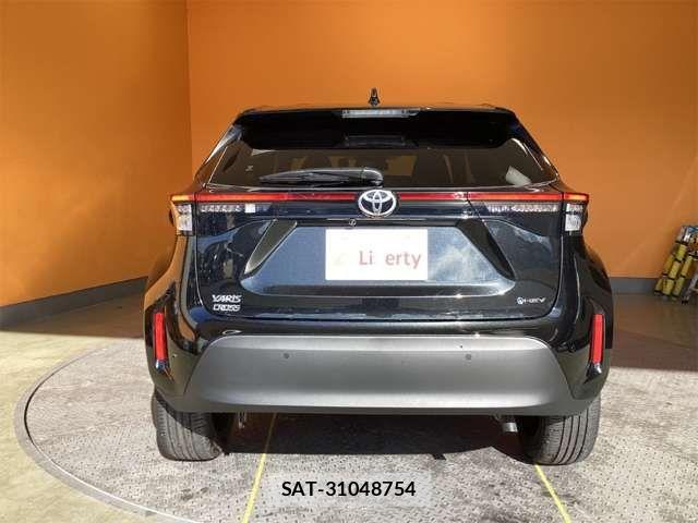Toyota YARIS CROSS 2025-07 6916059-11