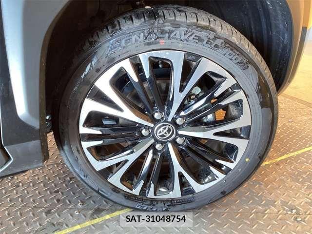 Toyota YARIS CROSS 2025-07 6916059-16