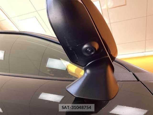 Toyota YARIS CROSS 2025-07 6916059-19
