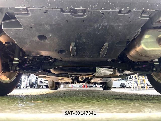 Toyota YARIS CROSS 2022-06 6916081-17