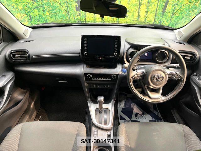 Toyota YARIS CROSS 2022-06 6916081-1
