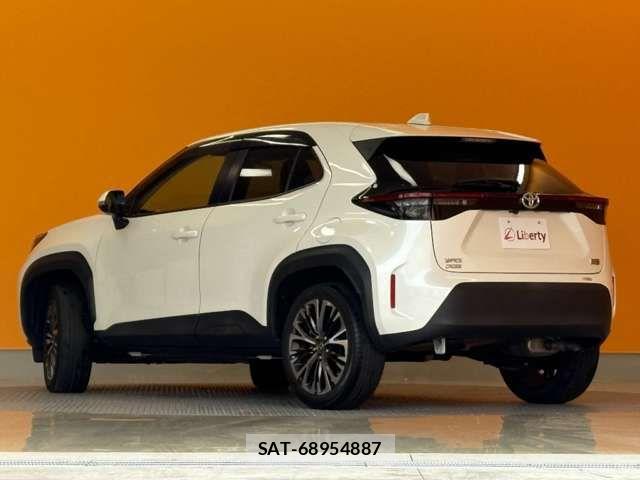 Toyota YARIS CROSS 2020-12 6916076-10