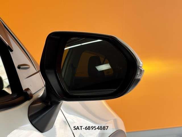 Toyota YARIS CROSS 2020-12 6916076-19