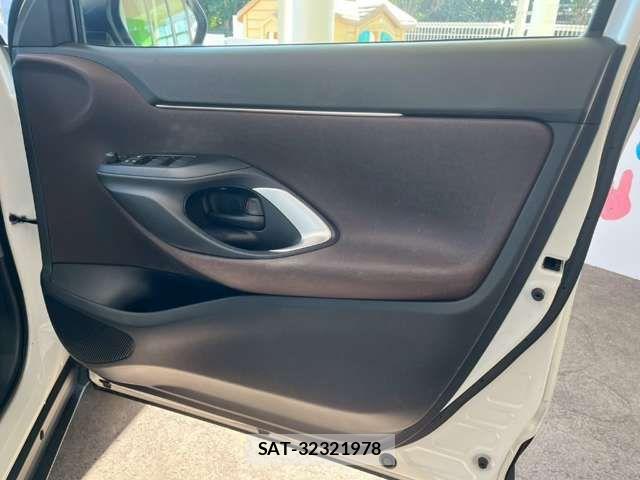 Toyota YARIS CROSS 2021-01 6916083-9