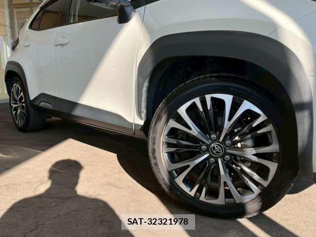 Toyota YARIS CROSS 2021-01 6916083-16