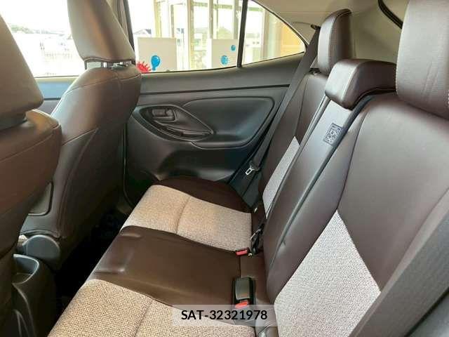 Toyota YARIS CROSS 2021-01 6916083-5