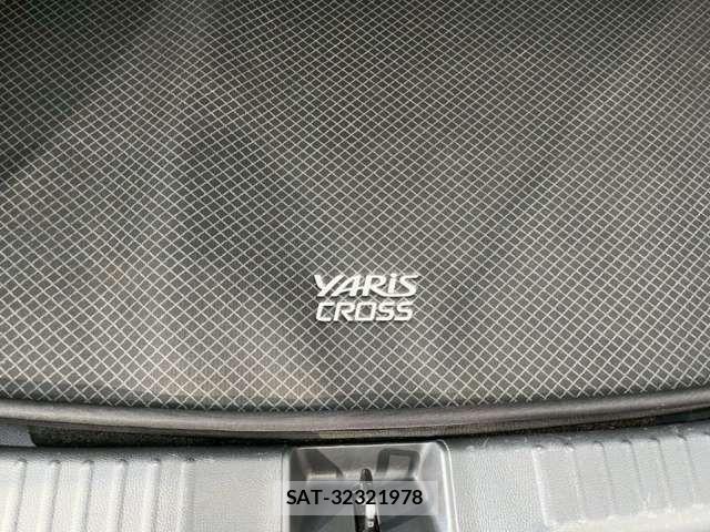 Toyota YARIS CROSS 2021-01 6916083-8