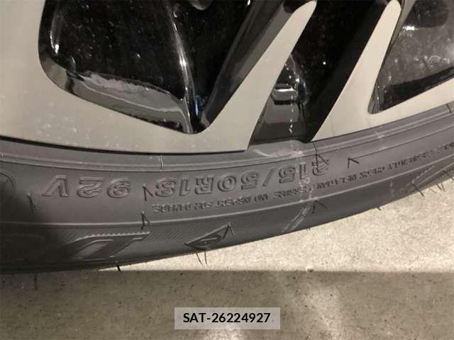 Toyota YARIS CROSS 2026-01 6916042-19