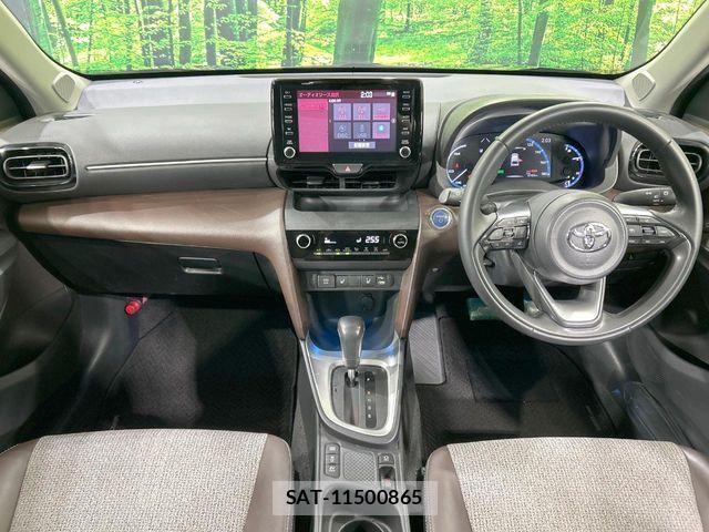 Toyota YARIS CROSS 2021-08 6916091-1