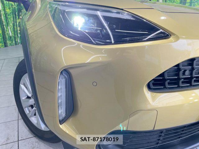 Toyota YARIS CROSS 2021-12 6916106-11