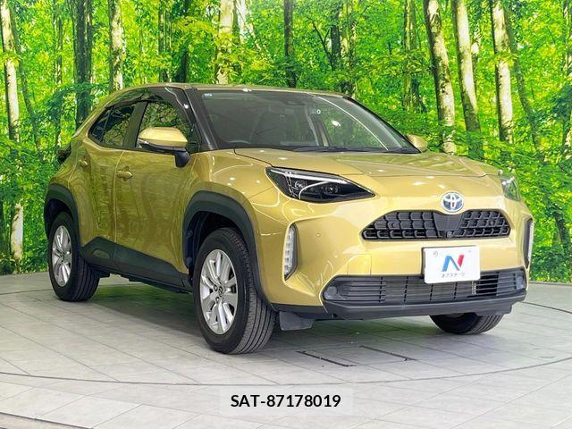 Toyota YARIS CROSS 2021-12 6916106-15