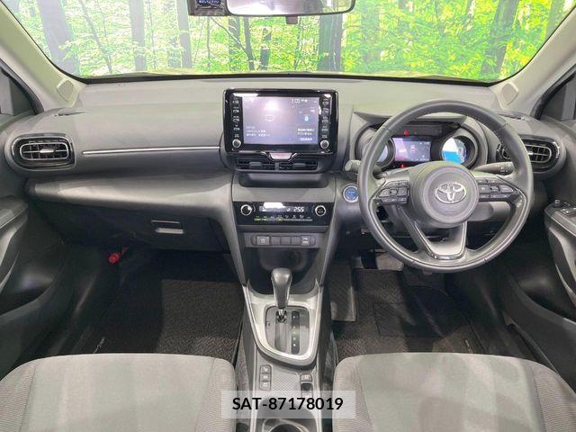 Toyota YARIS CROSS 2021-12 6916106-1