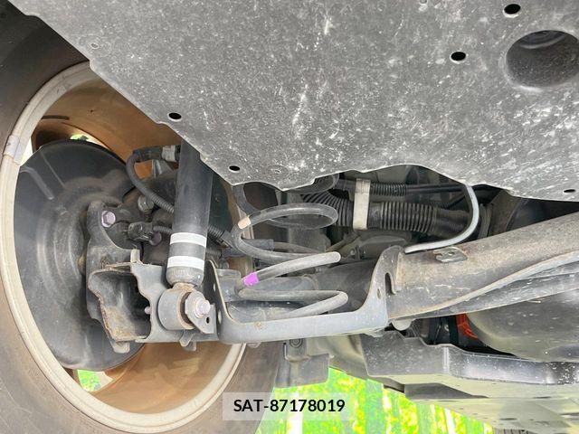 Toyota YARIS CROSS 2021-12 6916106-19