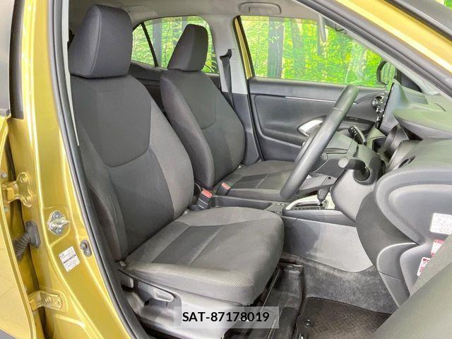 Toyota YARIS CROSS 2021-12 6916106-7