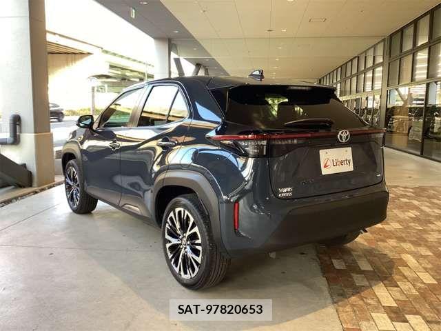 Toyota YARIS CROSS 2025-07 6916045-17