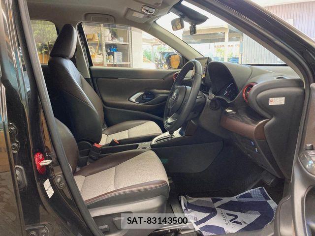 Toyota YARIS CROSS 2021-02 6999360-7