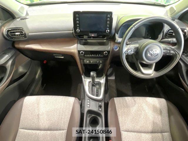 Toyota YARIS CROSS 2022-01 6999350-1