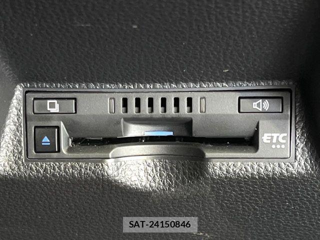 Toyota YARIS CROSS 2022-01 6999350-4