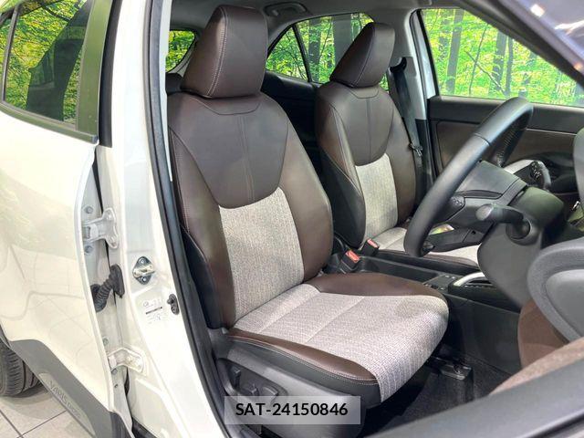 Toyota YARIS CROSS 2022-01 6999350-7