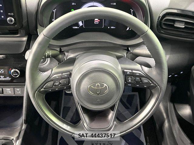 Toyota YARIS CROSS 2024-10 6999343-10