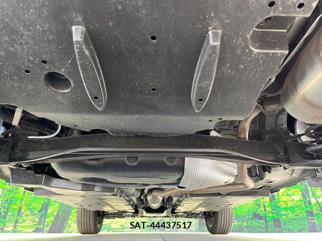 Toyota YARIS CROSS 2024-10 6999343-18