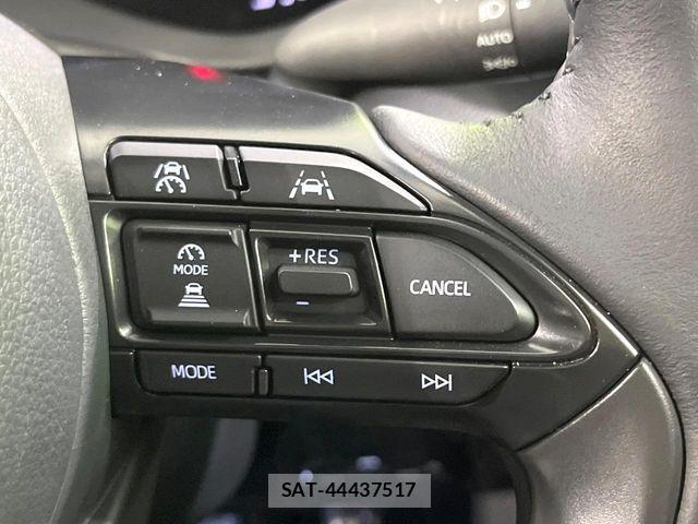 Toyota YARIS CROSS 2024-10 6999343-5