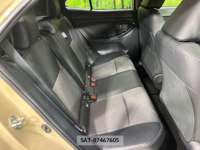 Toyota YARIS CROSS 2023-12 6999348-10