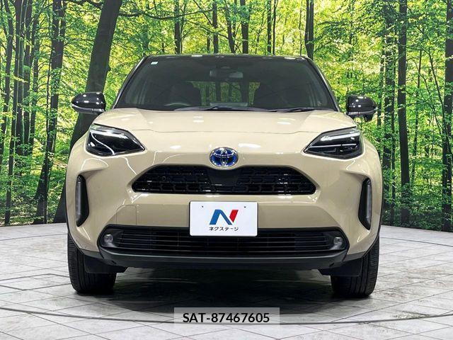 Toyota YARIS CROSS 2023-12 6999348-14