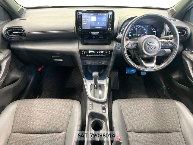 Toyota YARIS CROSS 2023-03 6999351-1