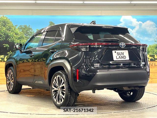 Toyota YARIS CROSS 2021-07 6999356-16